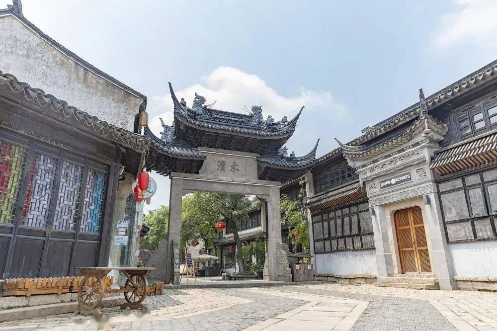 探索世界,与